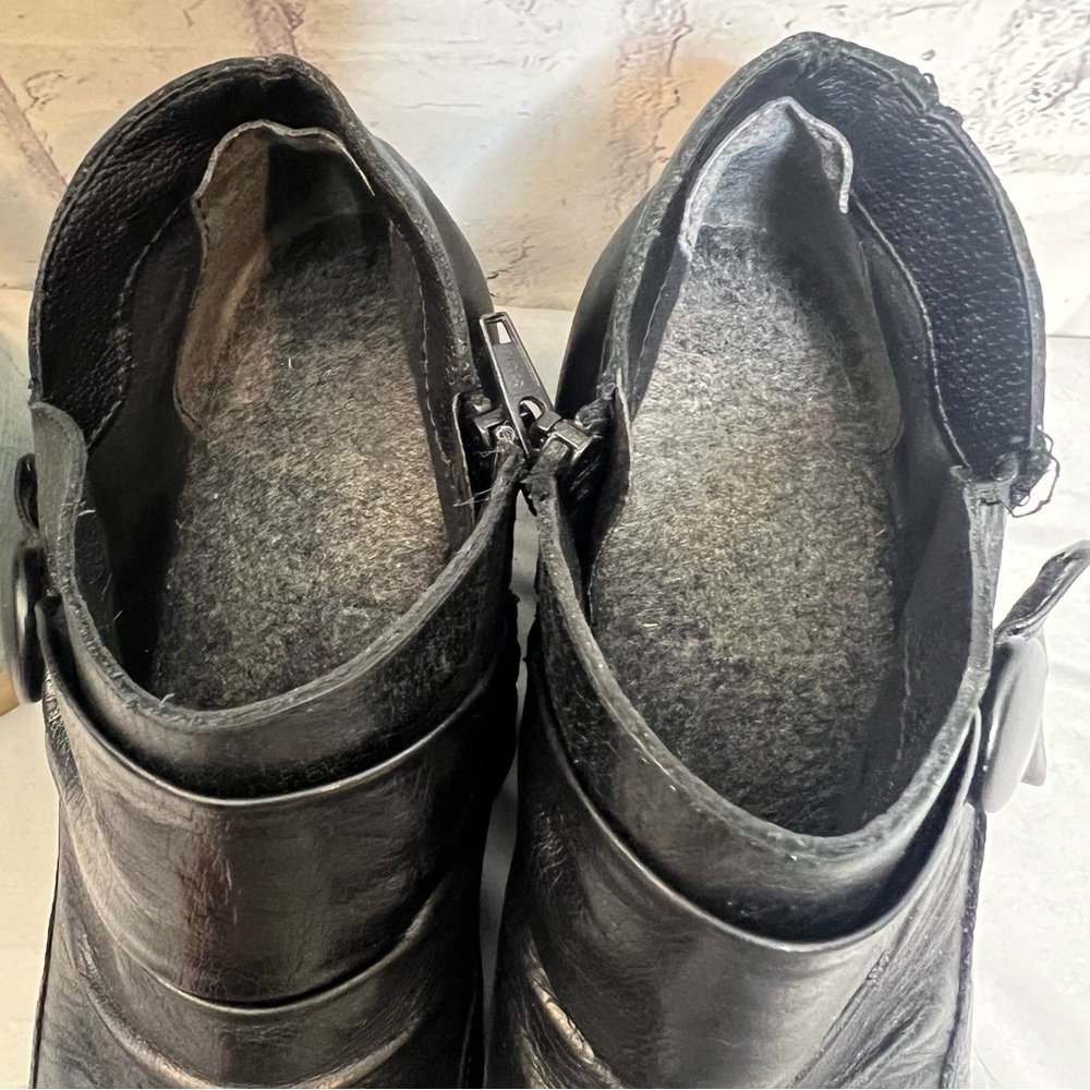 Rieker Black Leather Lightweight Antistress Ankle Bootie sz 41/9.5 - Picture 8 of 10